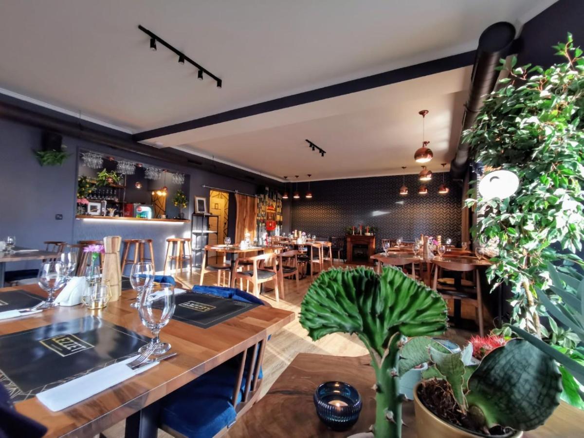 ורשה Lezzet B&B Pokoj Goscinny & Turkishrestaurant מראה חיצוני תמונה