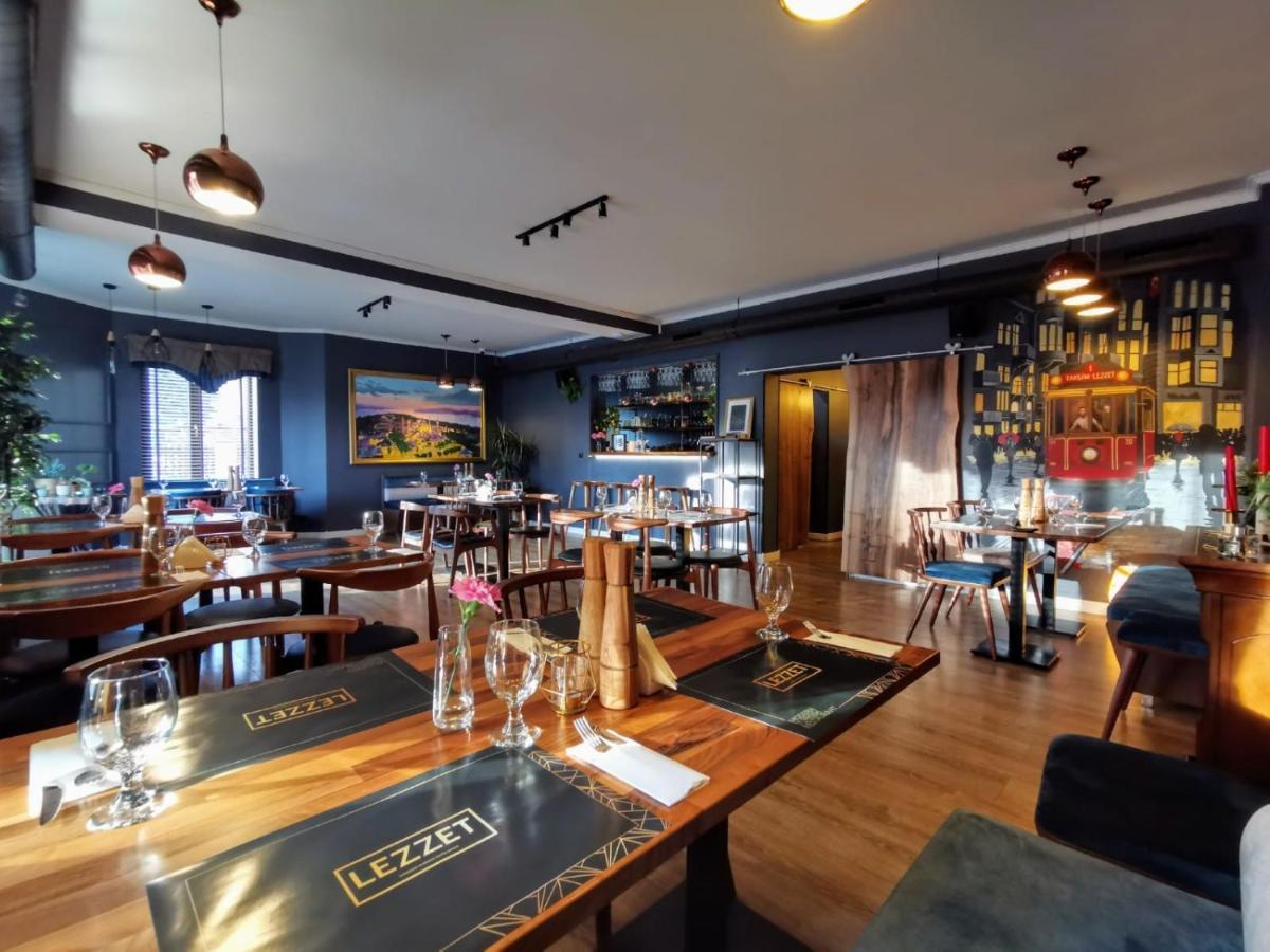 ורשה Lezzet B&B Pokoj Goscinny & Turkishrestaurant מראה חיצוני תמונה