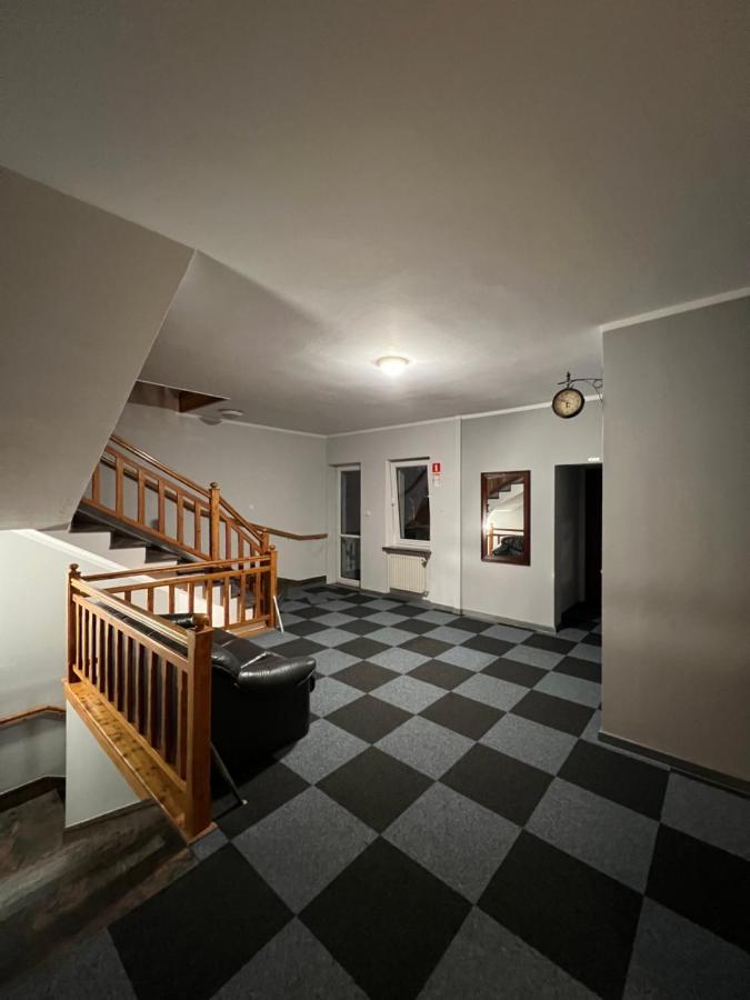 ורשה Lezzet B&B Pokoj Goscinny & Turkishrestaurant מראה חיצוני תמונה