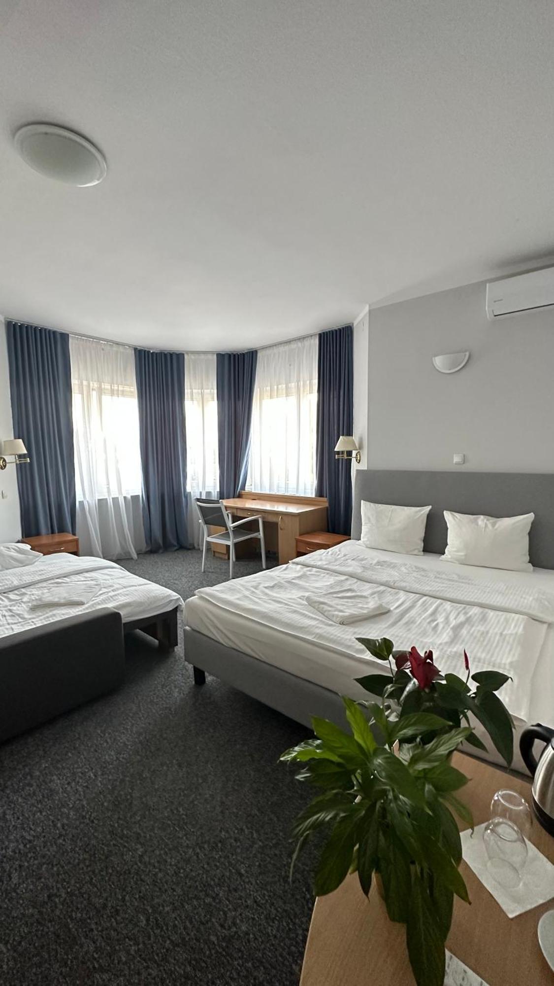 ורשה Lezzet B&B Pokoj Goscinny & Turkishrestaurant מראה חיצוני תמונה